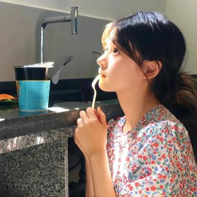 美丽背后